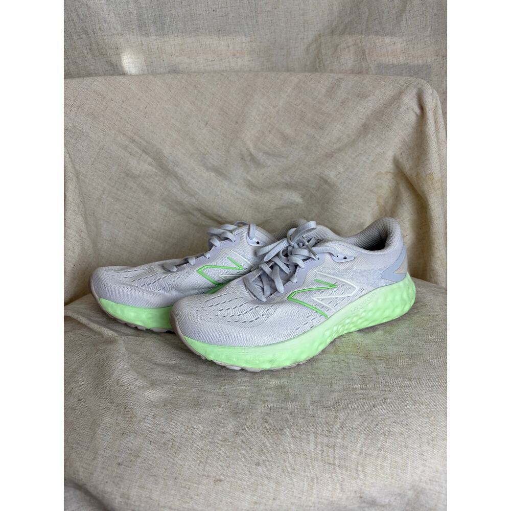 New Balance fresh foam EV0Z White Green Women's Sz. 9.5 - Picture 5 of 11